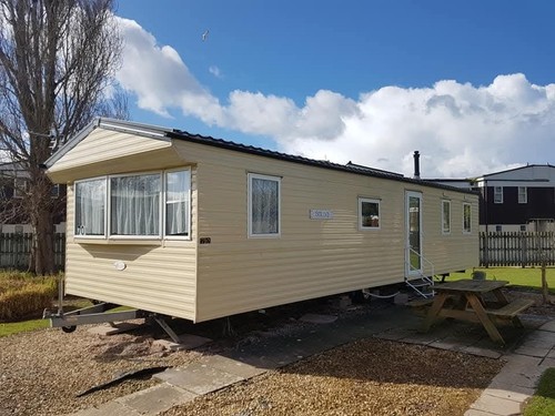 Caravan hire butlins minehead - caravan,